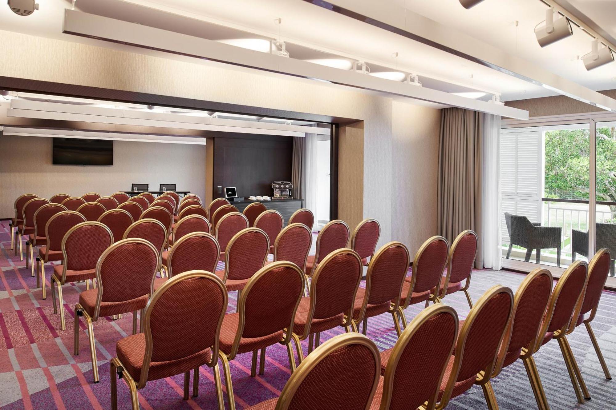 Le Meridien Noumea Resort & Spa Экстерьер фото