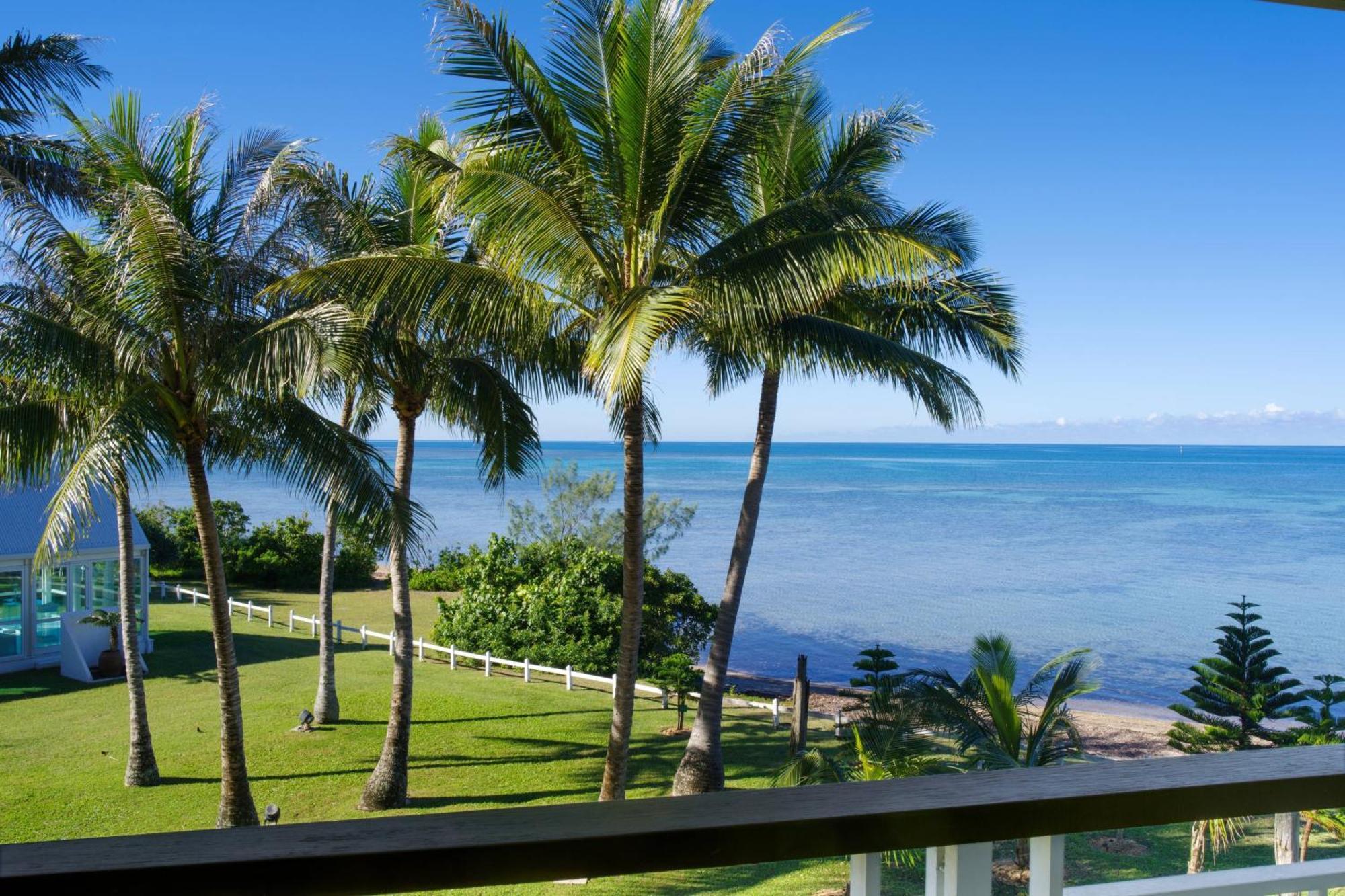 Le Meridien Noumea Resort & Spa Экстерьер фото